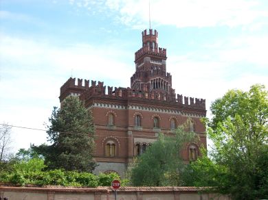2012-04-25_Crespi_d'Adda_villa-castello