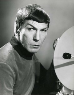 Leonard_Nimoy_as_Spock_1967